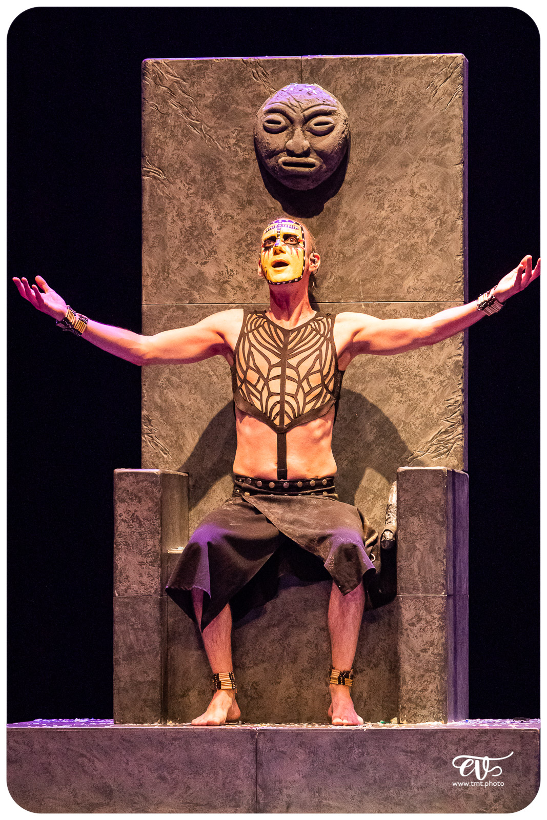 THE PRIMITALS (YLLANA & PRIMITAL BROTHERS)